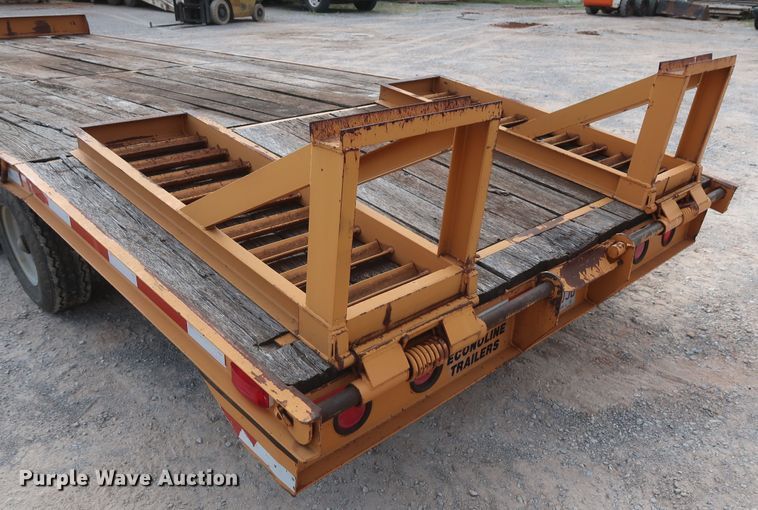 image for item DH0916 2006 Econoline MP1223DE equipment trailer