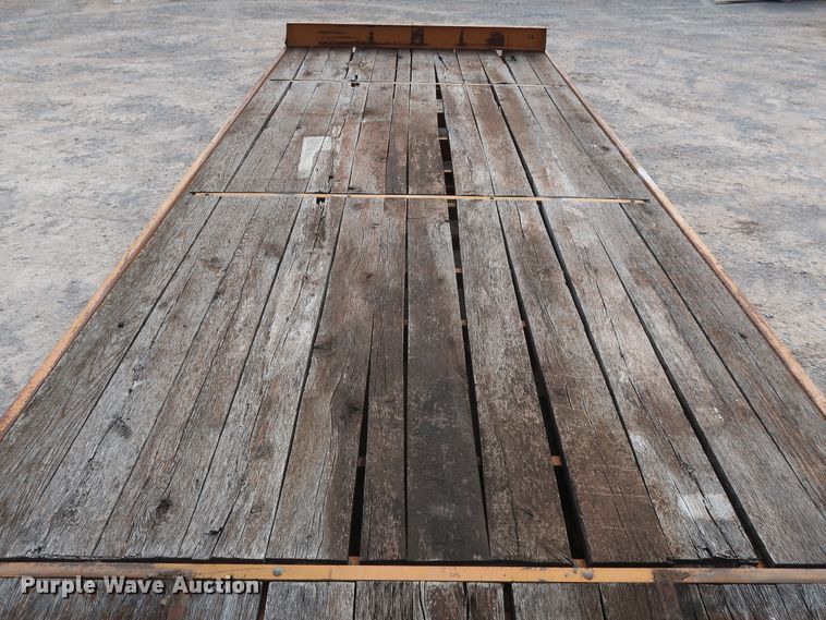 image for item DH0916 2006 Econoline MP1223DE equipment trailer