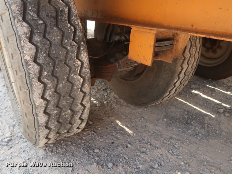 image for item DH0916 2006 Econoline MP1223DE equipment trailer