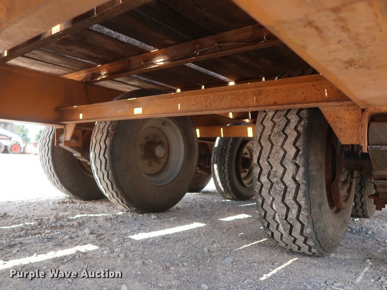 image for item DH0916 2006 Econoline MP1223DE equipment trailer