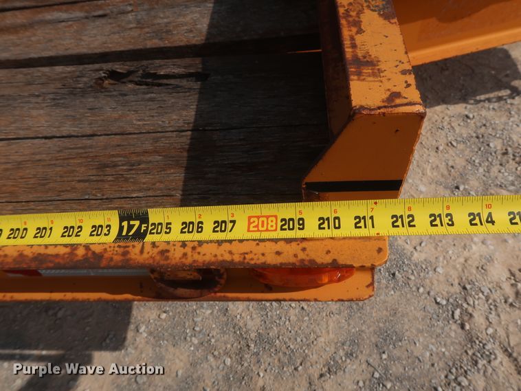 image for item DH0916 2006 Econoline MP1223DE equipment trailer