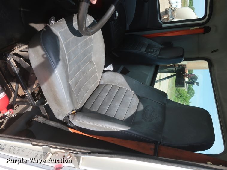 image for item DH0919 2010 Mack CHU613  semi truck