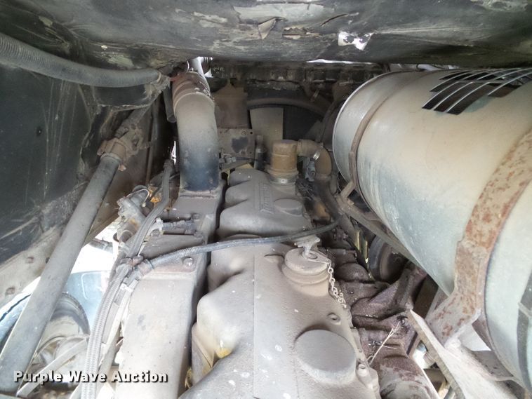 image for item DH4924 1989 Freightliner FLA  semi truck