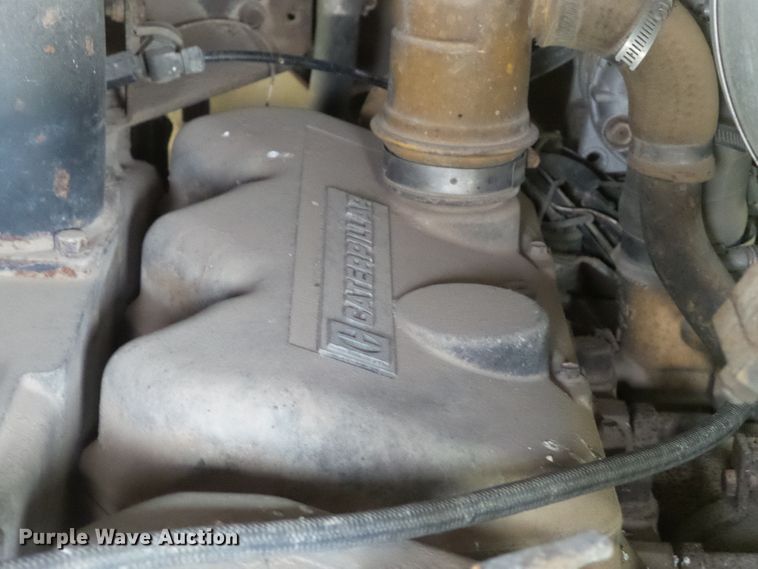 image for item DH4924 1989 Freightliner FLA  semi truck