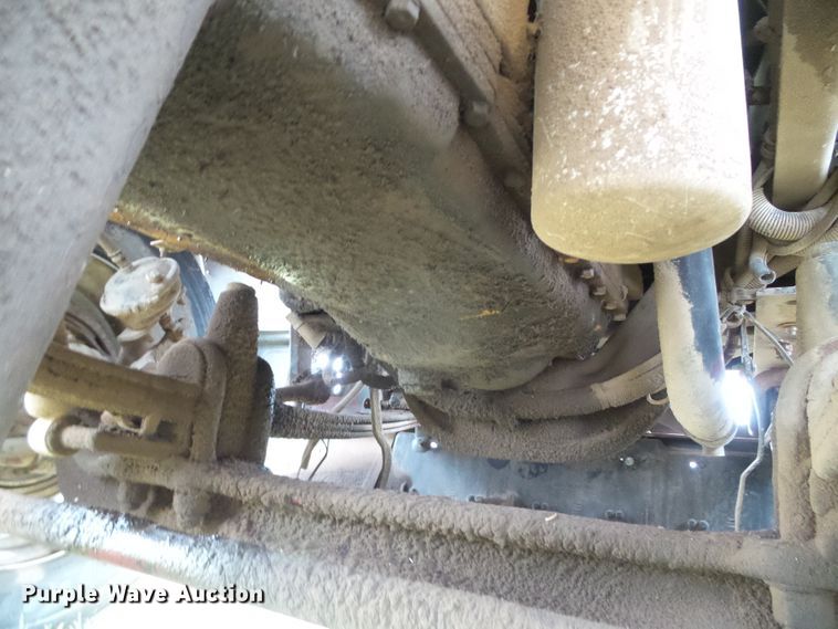 image for item DH4924 1989 Freightliner FLA  semi truck