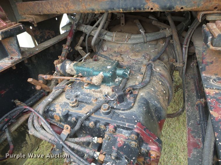 image for item DH4924 1989 Freightliner FLA  semi truck