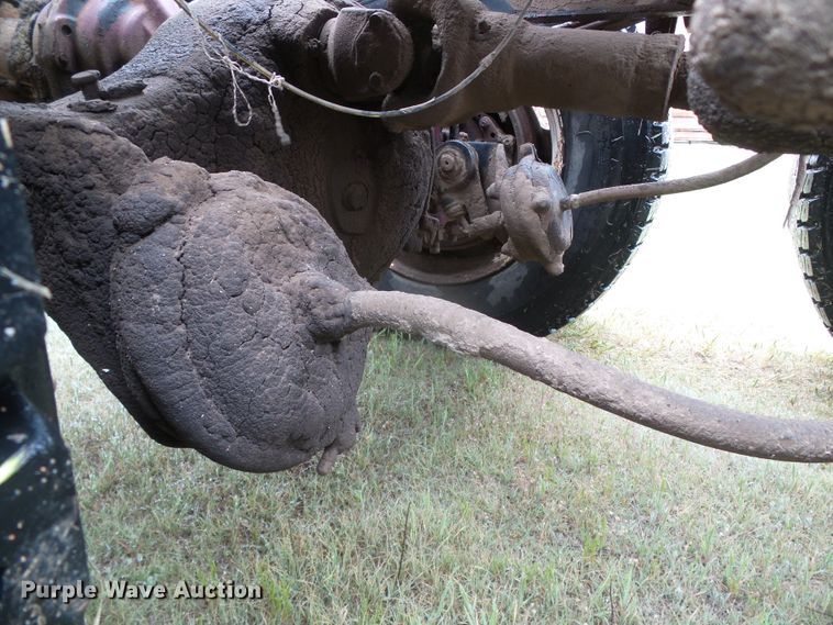 image for item DH4924 1989 Freightliner FLA  semi truck