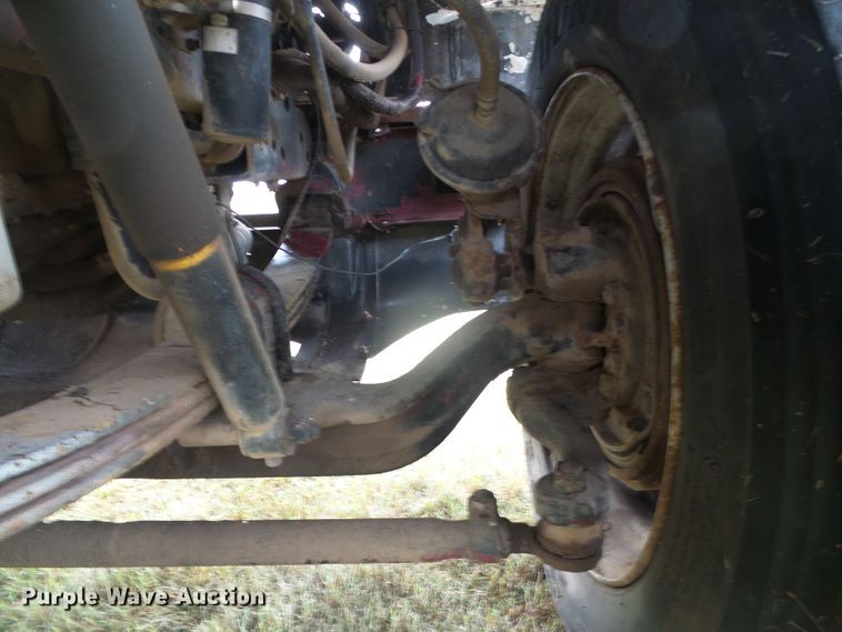 image for item DH4924 1989 Freightliner FLA  semi truck