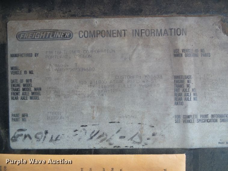 image for item DH4924 1989 Freightliner FLA  semi truck