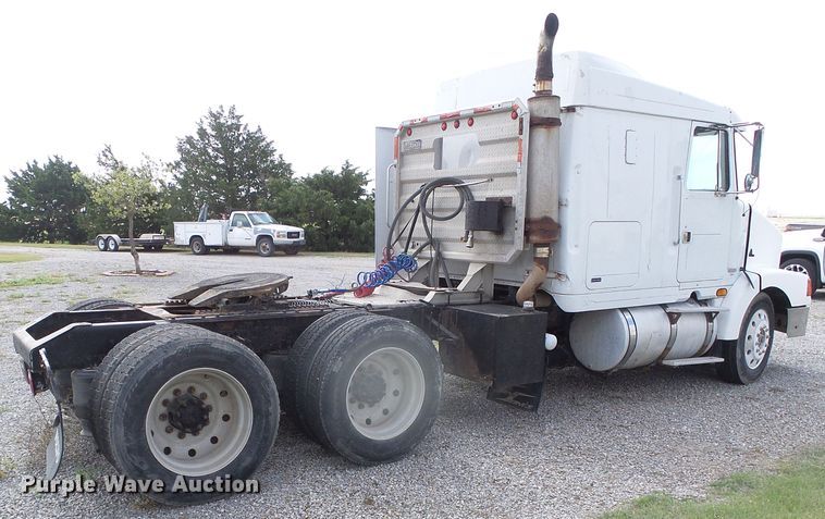 image for item DH4933 1997 Volvo WIA  semi truck