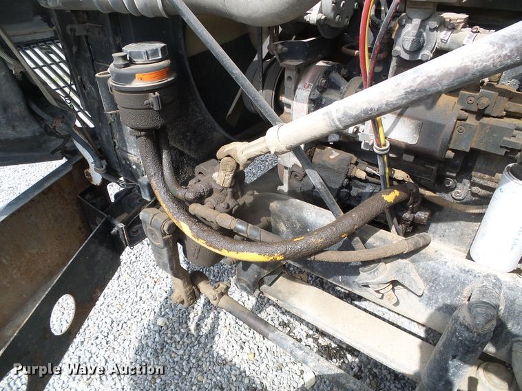 image for item DH4933 1997 Volvo WIA  semi truck