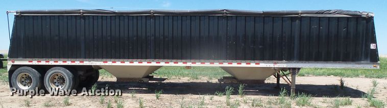 image for item DH4944 2004 Jet double hopper bottom grain trailer