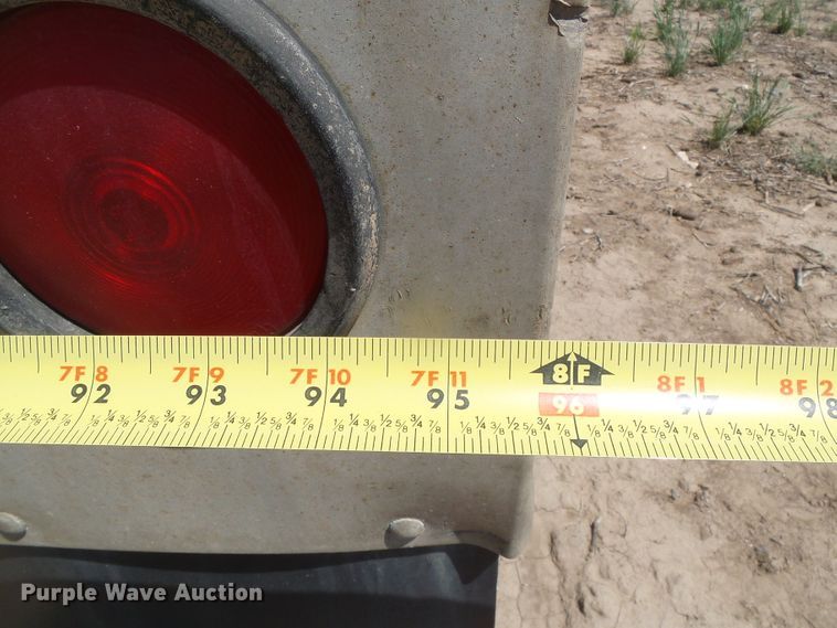 image for item DH4944 2004 Jet double hopper bottom grain trailer