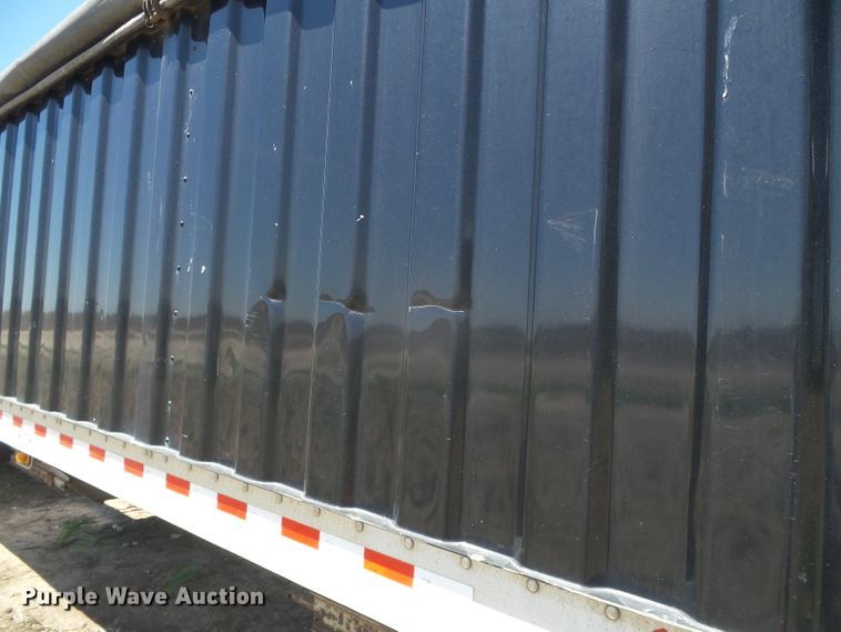 image for item DH4944 2004 Jet double hopper bottom grain trailer