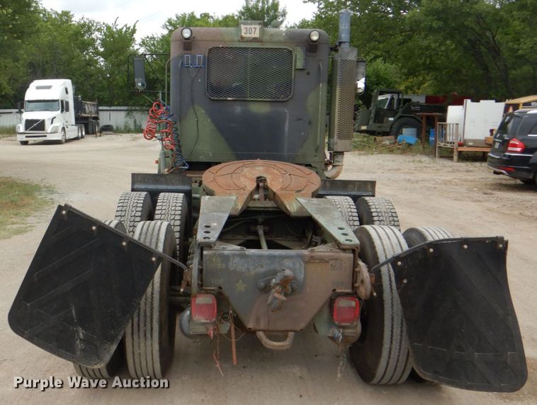 image for item DH5334 1992 Freightliner M915A2  semi truck