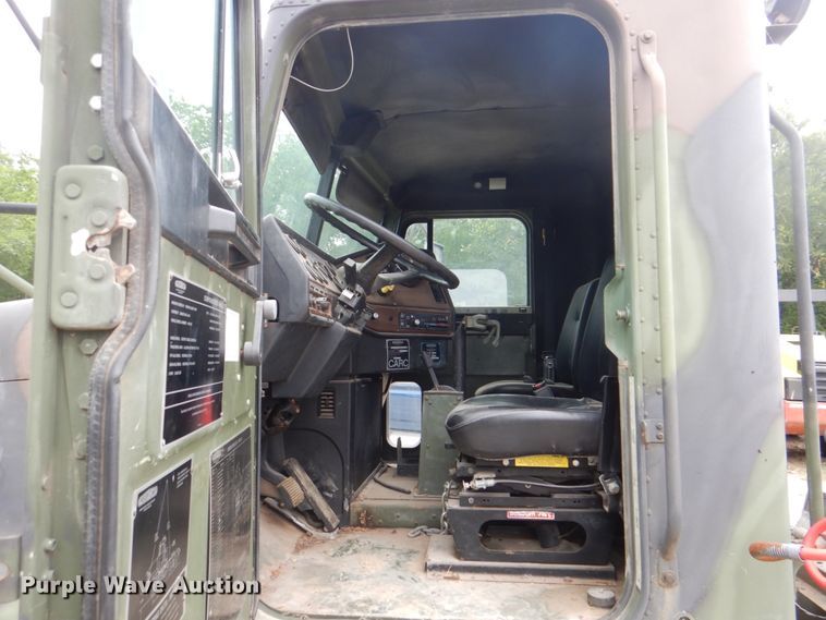 image for item DH5334 1992 Freightliner M915A2  semi truck