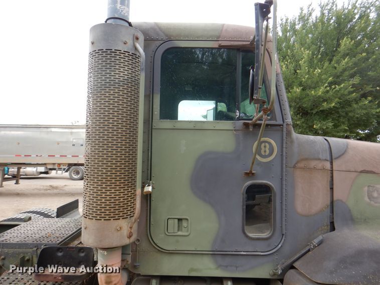 image for item DH5334 1992 Freightliner M915A2  semi truck
