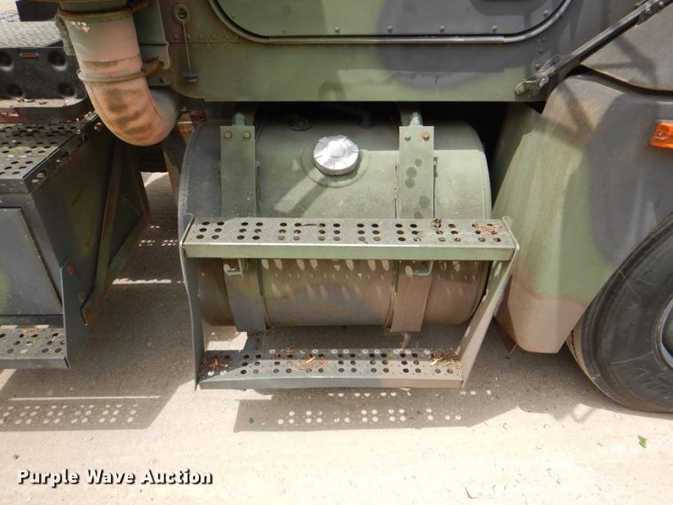 image for item DH5334 1992 Freightliner M915A2  semi truck