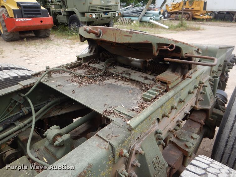 image for item DH5334 1992 Freightliner M915A2  semi truck