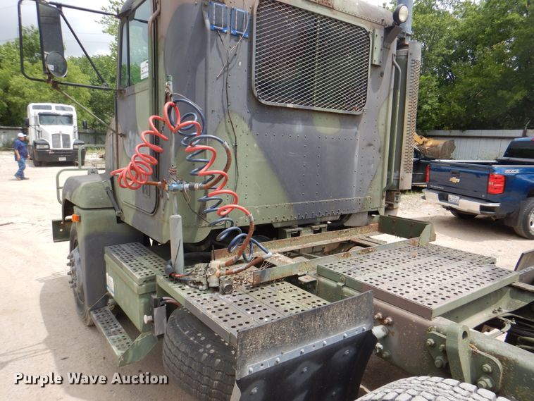 image for item DH5334 1992 Freightliner M915A2  semi truck