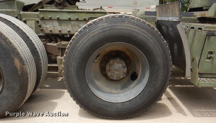 image for item DH5334 1992 Freightliner M915A2  semi truck