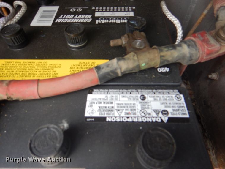 image for item DH5334 1992 Freightliner M915A2  semi truck