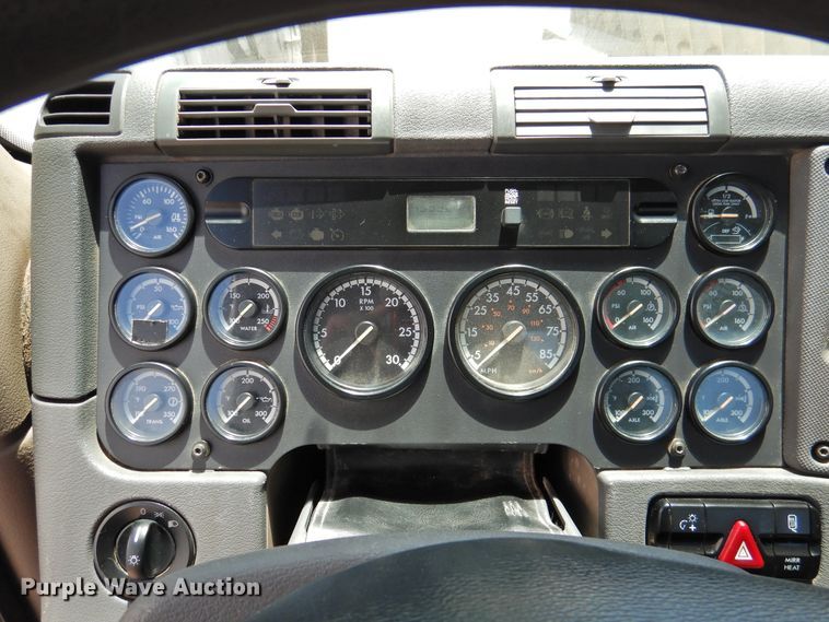 image for item DI0108 2013 Freightliner Cascadia