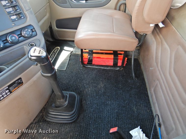 image for item DI0108 2013 Freightliner Cascadia