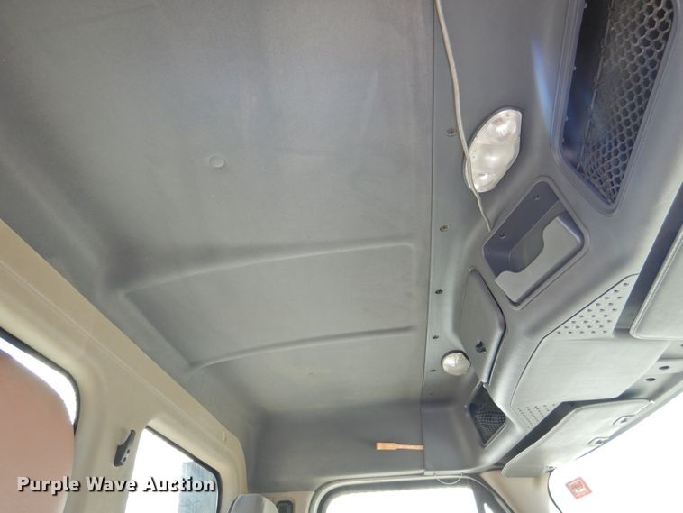 image for item DI0108 2013 Freightliner Cascadia