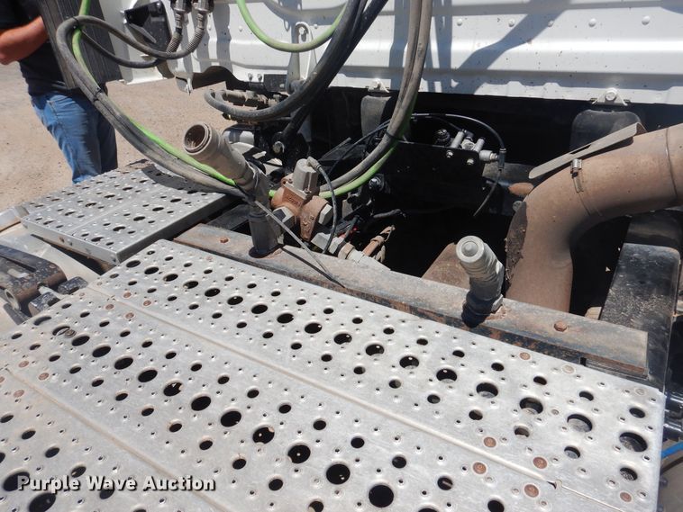 image for item DI0108 2013 Freightliner Cascadia