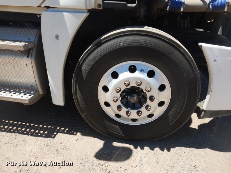 image for item DI0108 2013 Freightliner Cascadia