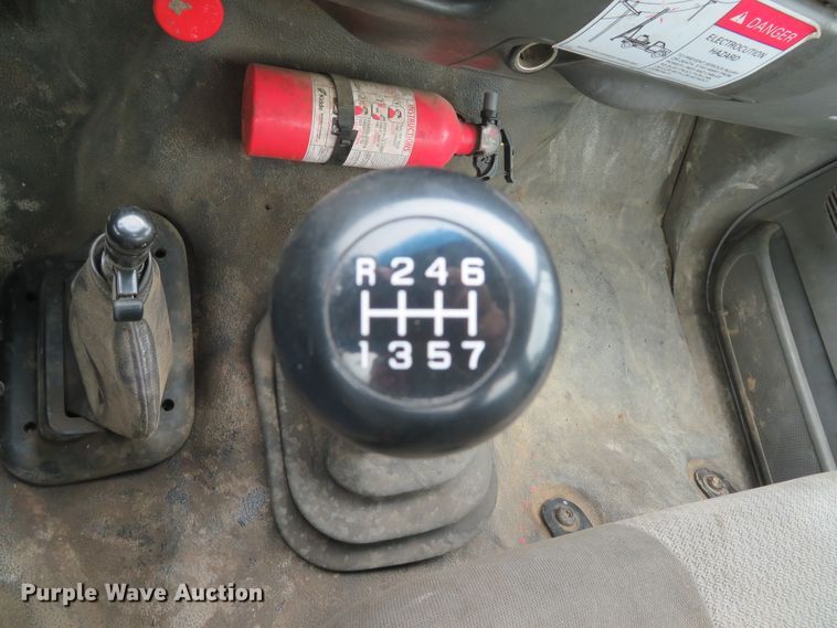 image for item DI2212 2003 Ford F650 Super Duty XLT  truck cab and chassis