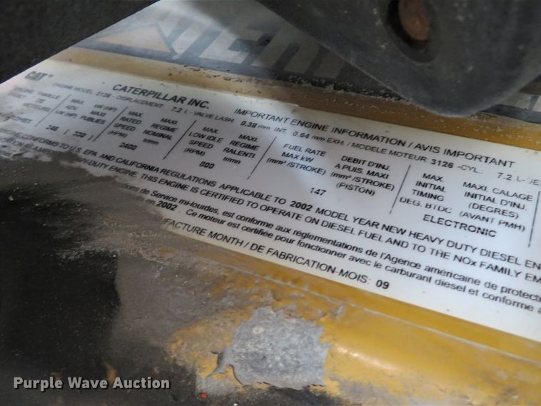 image for item DI2212 2003 Ford F650 Super Duty XLT  truck cab and chassis