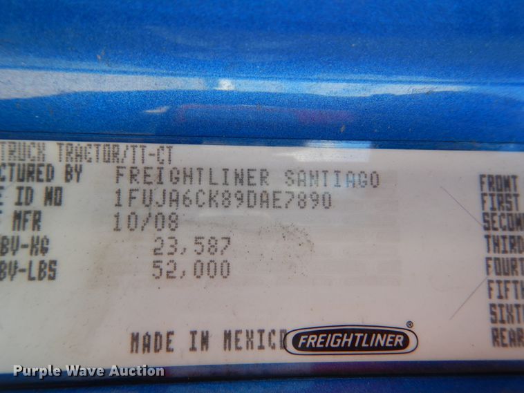 image for item FX9063 2009 Freightliner Columbia semi truck