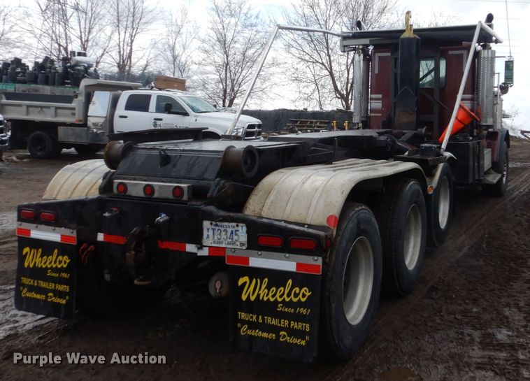 image for item FX9078 1998 Freightliner FLD hook lift container truck