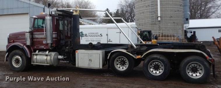 image for item FX9078 1998 Freightliner FLD hook lift container truck