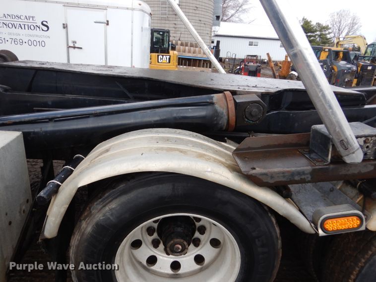 image for item FX9078 1998 Freightliner FLD hook lift container truck