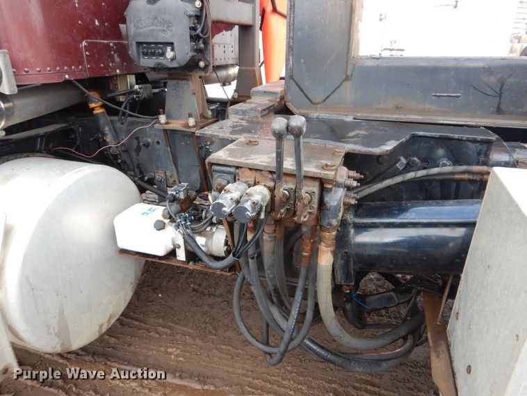 image for item FX9078 1998 Freightliner FLD hook lift container truck