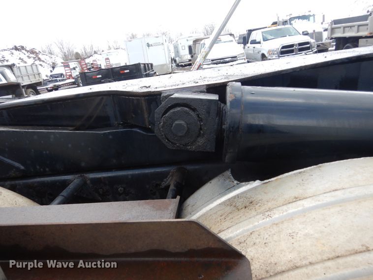 image for item FX9078 1998 Freightliner FLD hook lift container truck