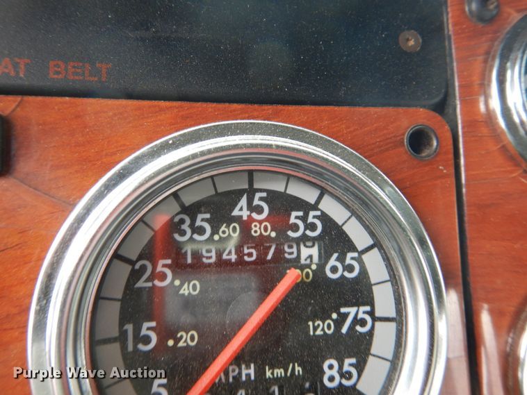 image for item FX9078 1998 Freightliner FLD hook lift container truck