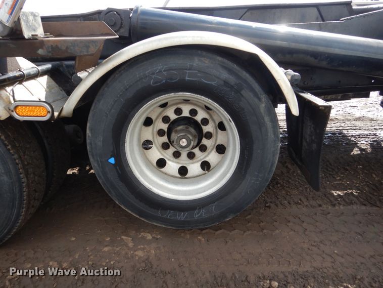 image for item FX9078 1998 Freightliner FLD hook lift container truck