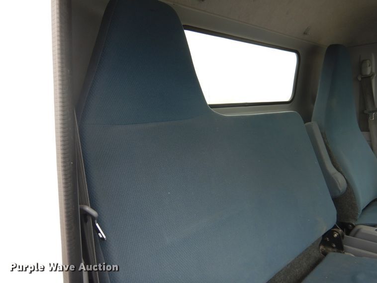 image for item GE9414 2012 Mitsubishi Fuso FE180  box truck