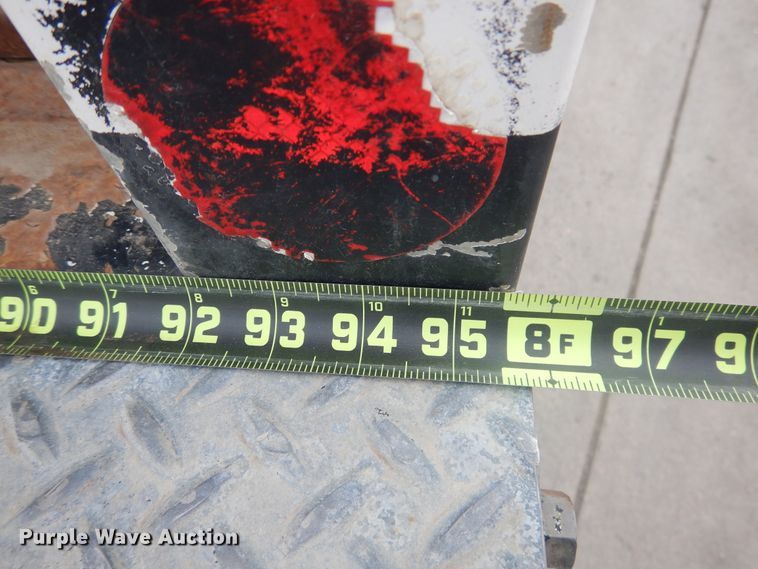 image for item GE9414 2012 Mitsubishi Fuso FE180  box truck