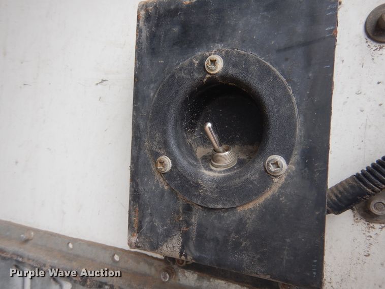 image for item GE9414 2012 Mitsubishi Fuso FE180  box truck