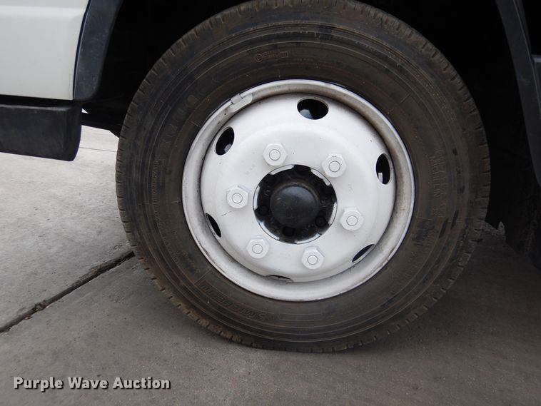 image for item GE9414 2012 Mitsubishi Fuso FE180  box truck