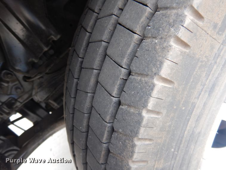 image for item GE9414 2012 Mitsubishi Fuso FE180  box truck