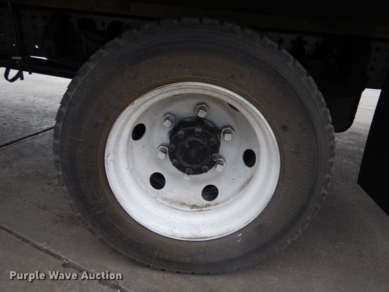 image for item GE9414 2012 Mitsubishi Fuso FE180  box truck