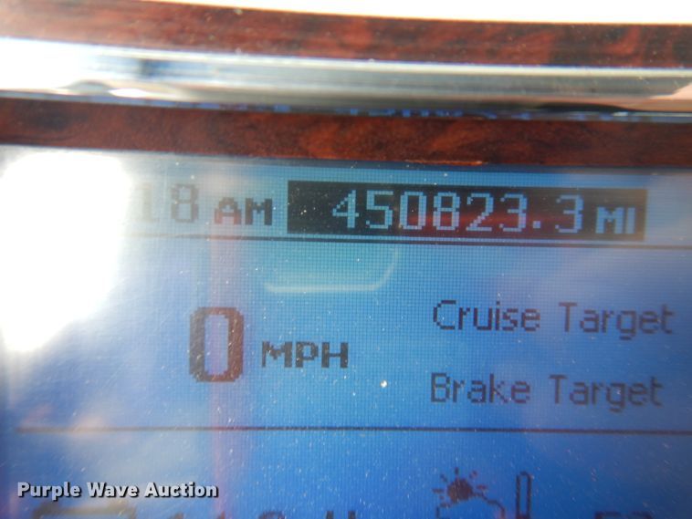 image for item GE9415 2015 Mack CXU613  semi truck