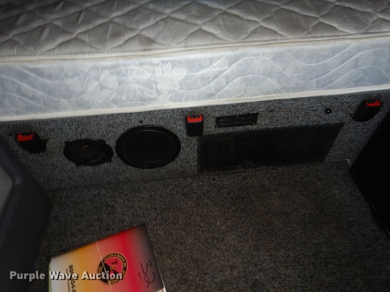 image for item GE9418 2015 Mack CXU613  semi truck