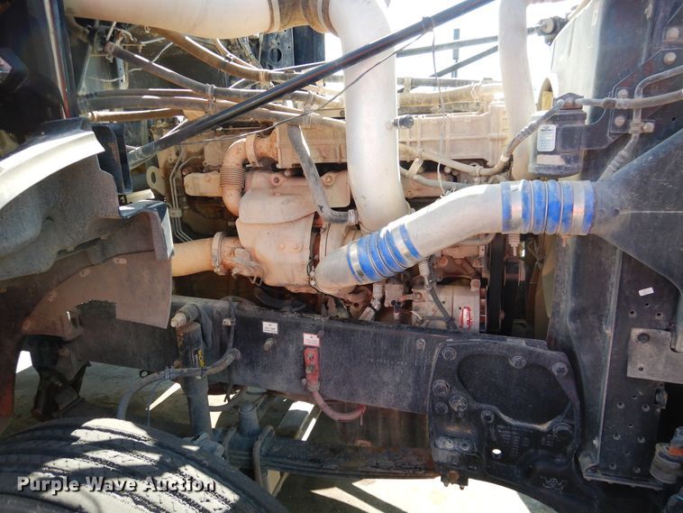 image for item GE9427 2014 Western Star 4900SB semi truck